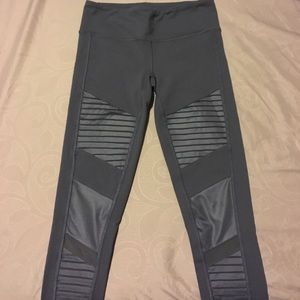 Alo yoga pants